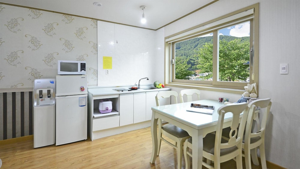 Basic Room, 1 Bedroom (Speremint 102) - Photo 4