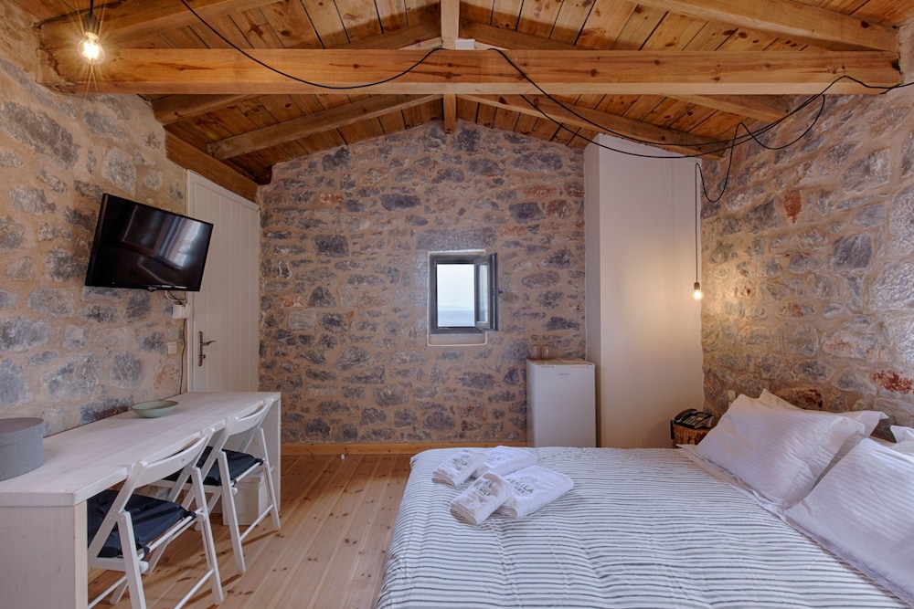 Room, Sea View, Tower