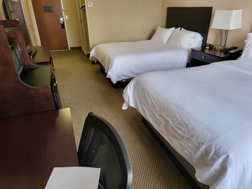 Standard Room, 2 Queen Beds, Accessible (Communications) photo 2