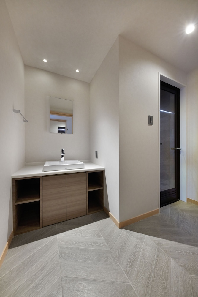 Deluxe Loft, Non Smoking, Sea View, Shower Room Only - Photo 3