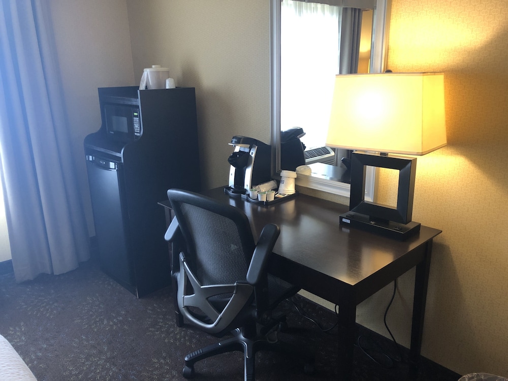 Suite, 1 King Bed, Accessible (Communications,Additional Living Area) - Photo 1