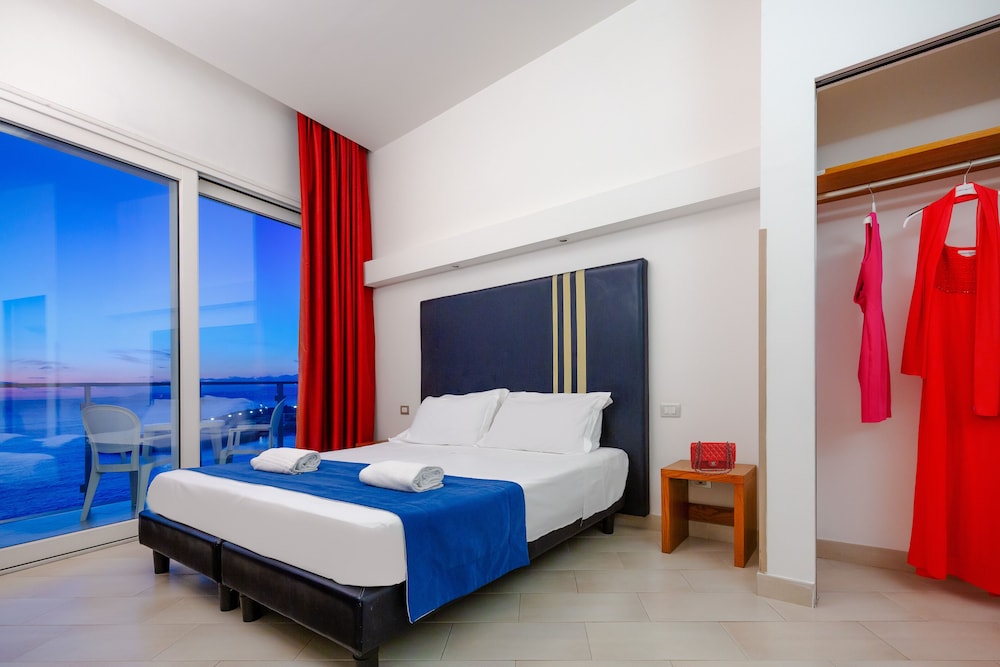 Deluxe Double Room, Sea View