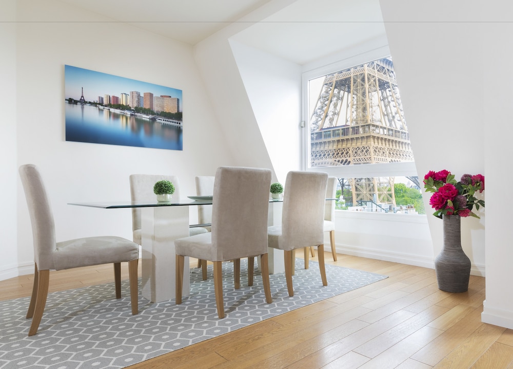 Penthouse, 4 Bedrooms (Tour Eiffel) photo 2