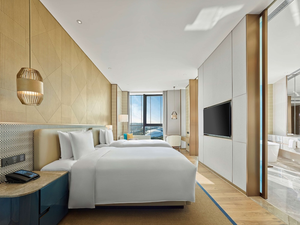 Deluxe Twin Room - Photo 1
