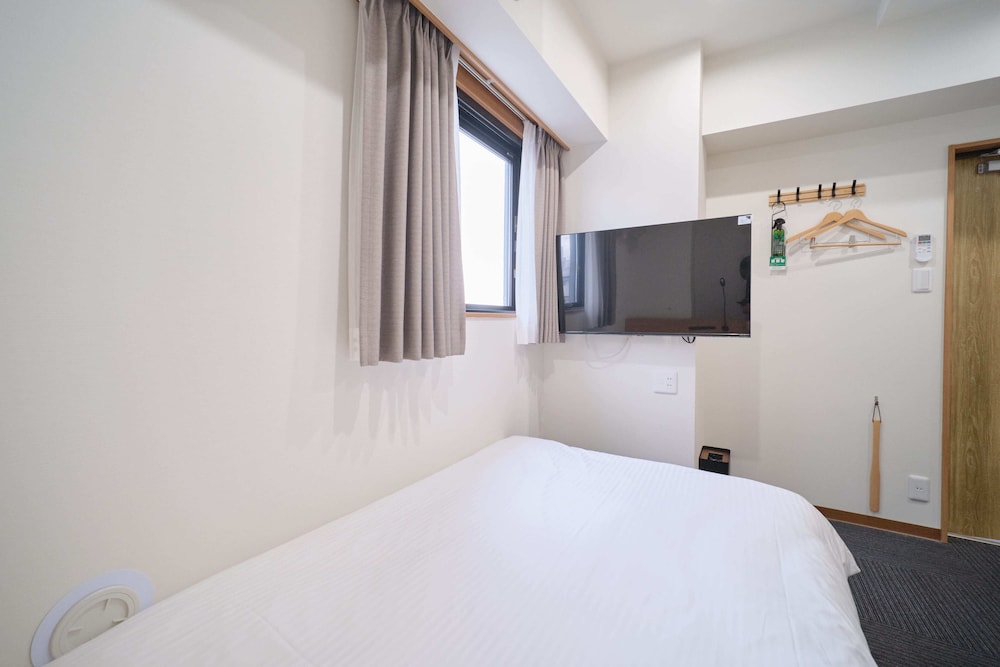 Basic Single Room photo 2