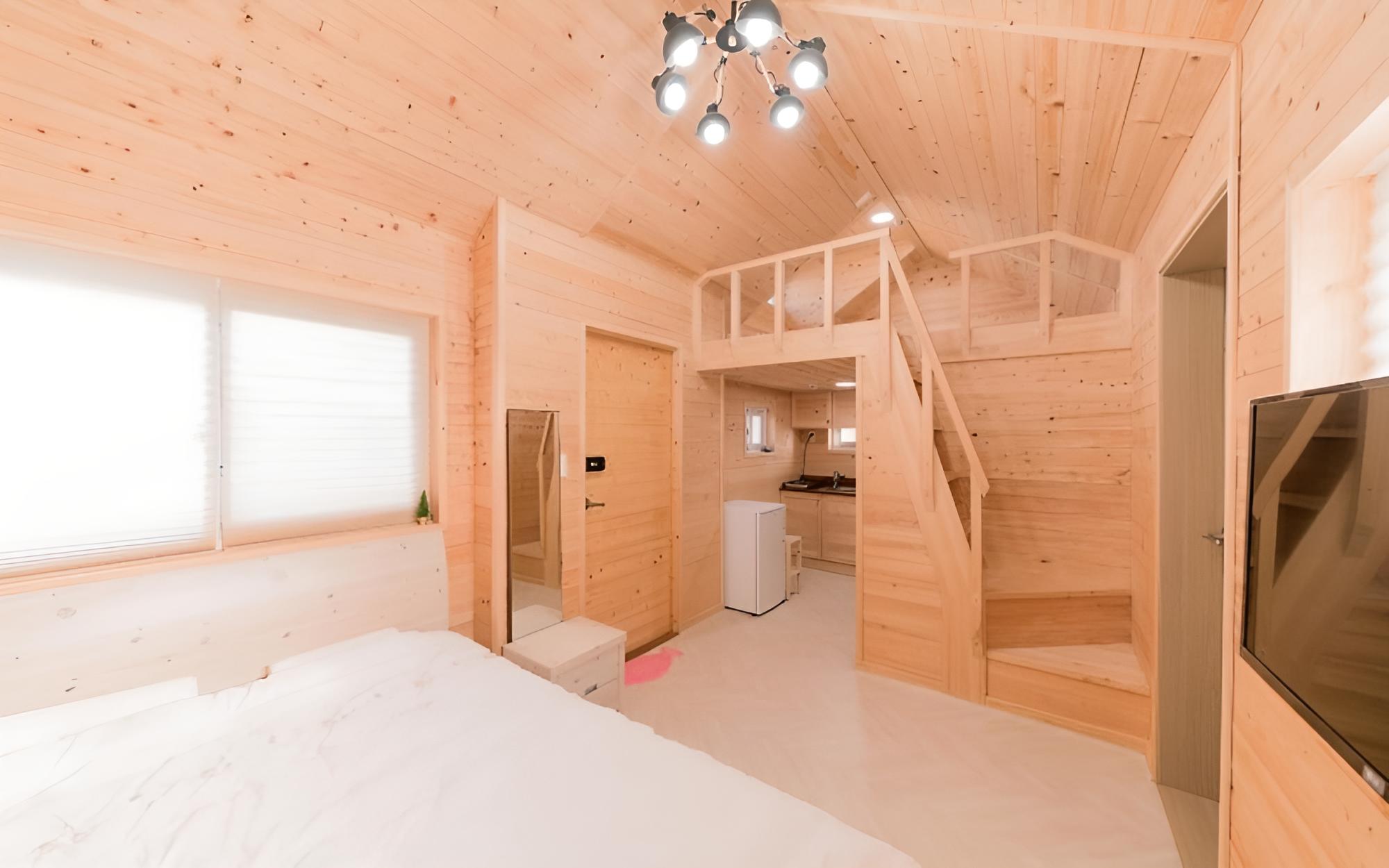 Room (Udo Islands 5th Scenic View (Free Ele) photo 1