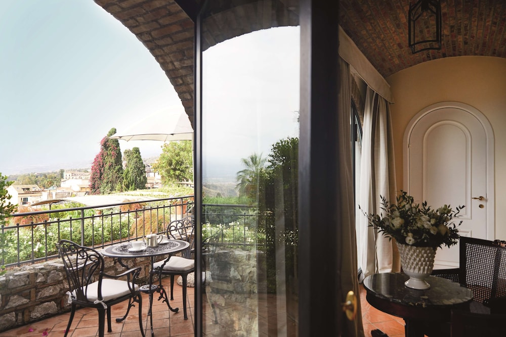 Deluxe Room, Sea View (Balcony or Terrace)