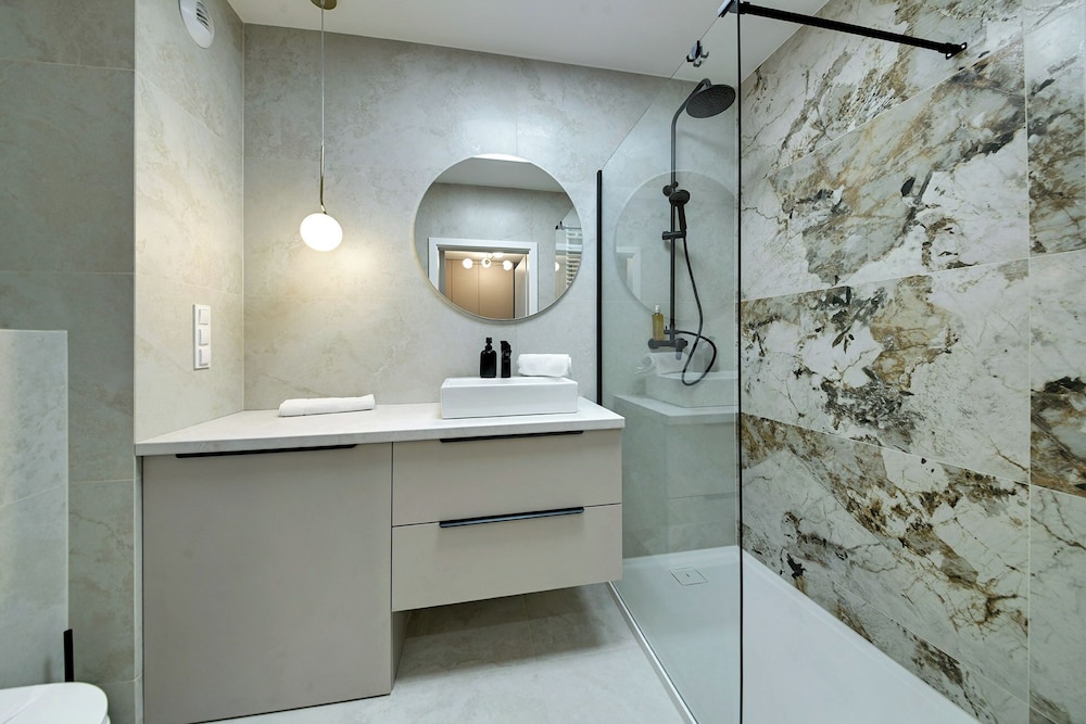 Apartment - Photo 13
