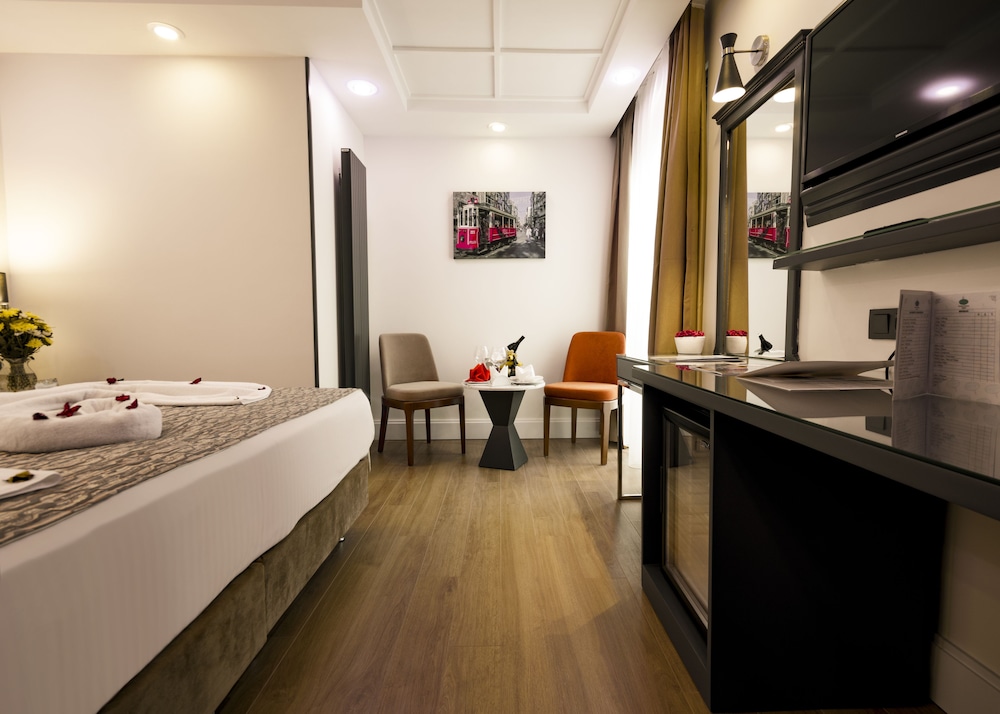 Standard Double or Twin Room