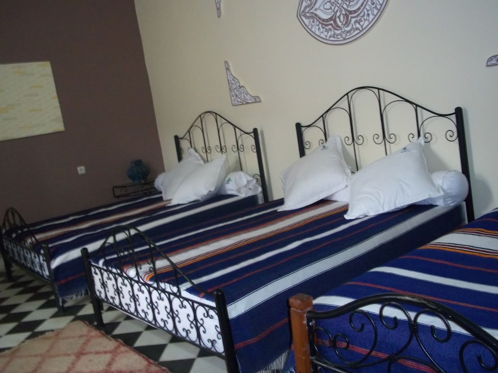 Family Room, Multiple Beds, Private Bathroom photo 1