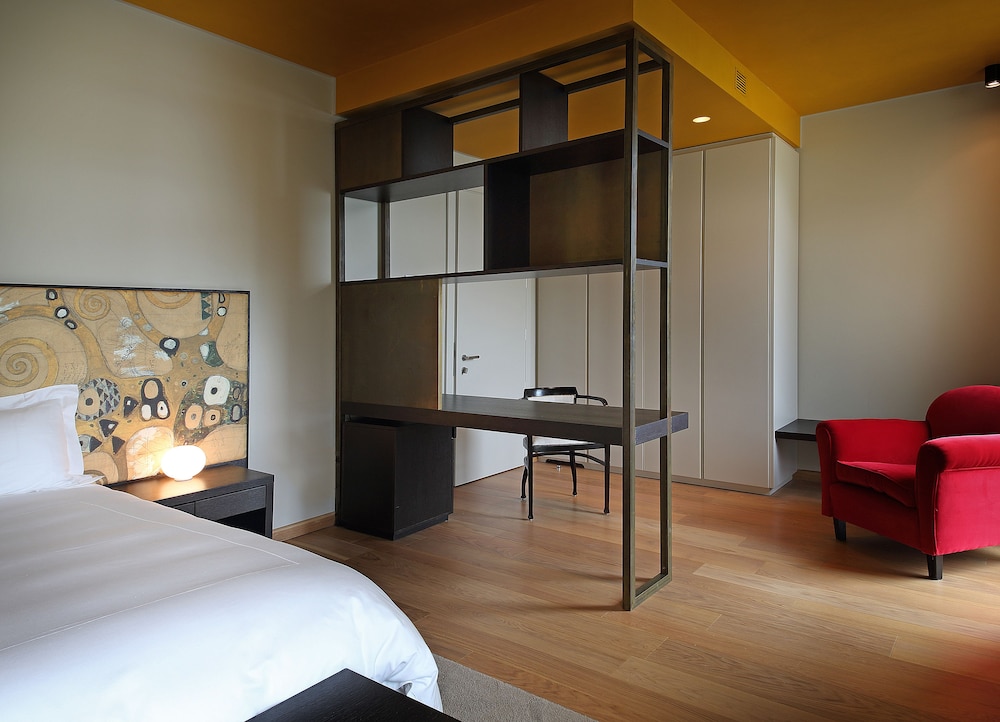 Double Room, Balcony - Photo 5