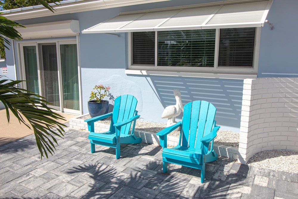 House, Multiple Beds (Miramar Palms)