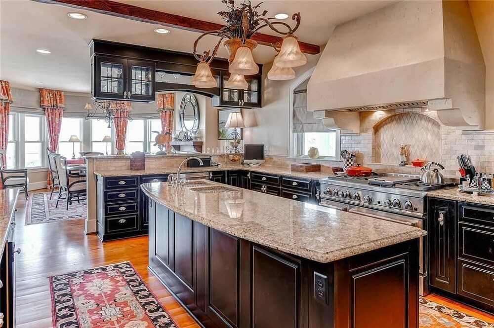 Family House, 4 Bedrooms, Ocean View, Sea Facing photo 2