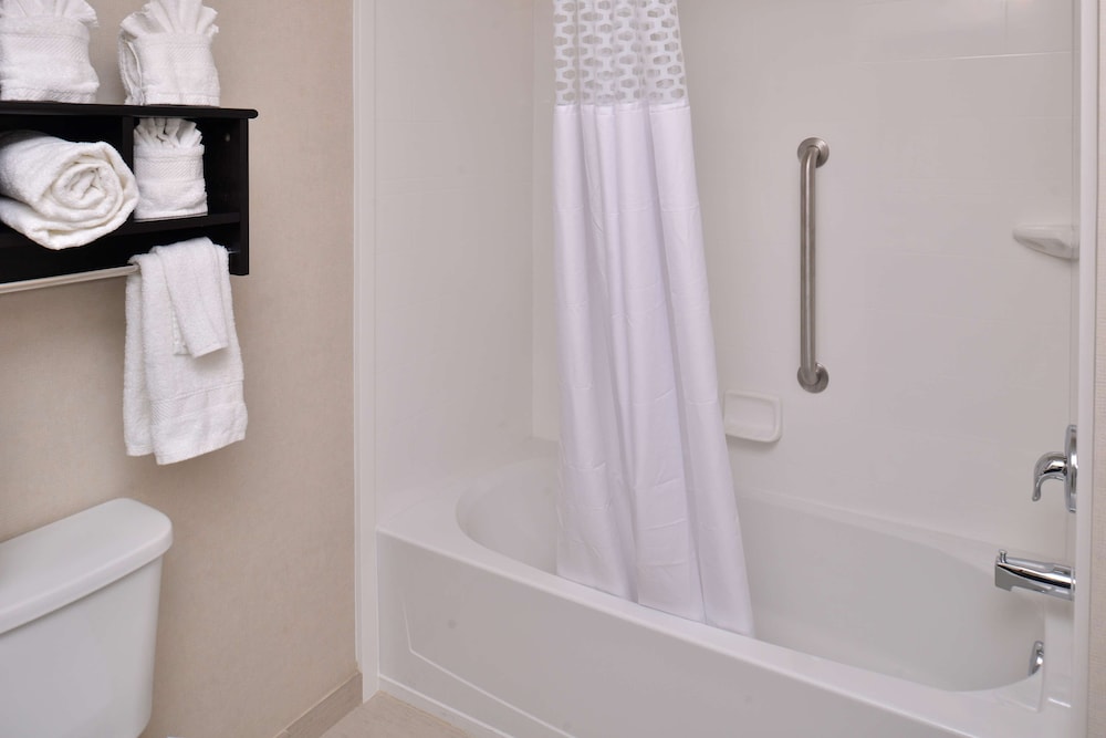 Studio, 1 King Bed, Accessible, Bathtub (Accessible)