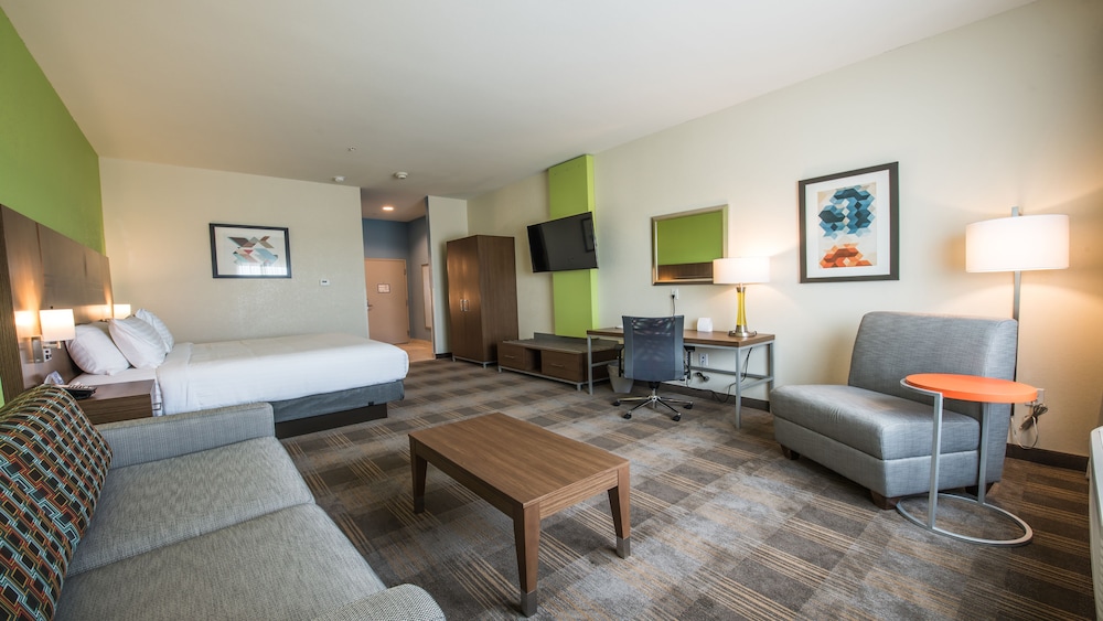 Room, 1 King Bed with Sofa bed, Accessible, Non Smoking (Hearing, Transfer Shower) photo 3