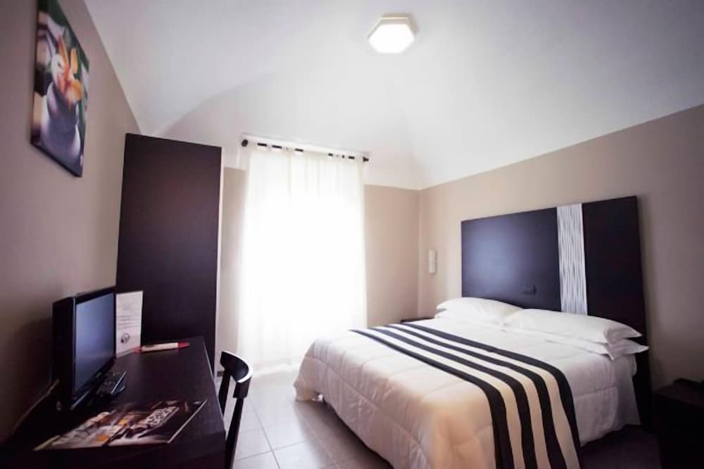 Double Room Single Use photo 3