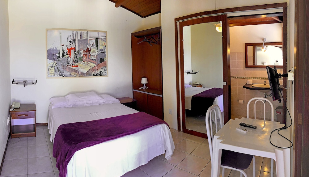 Basic Twin Room