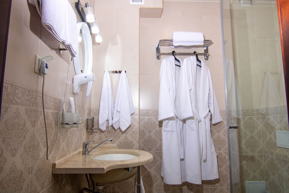 Superior Double Or Twin Room photo 3