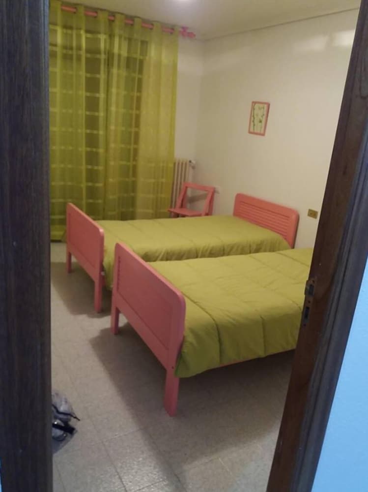 Twin Room, Shared Bathroom