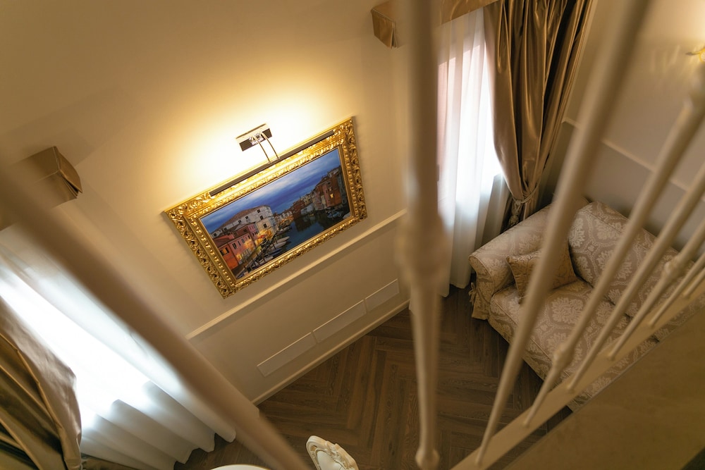 Deluxe Quadruple Room photo 3
