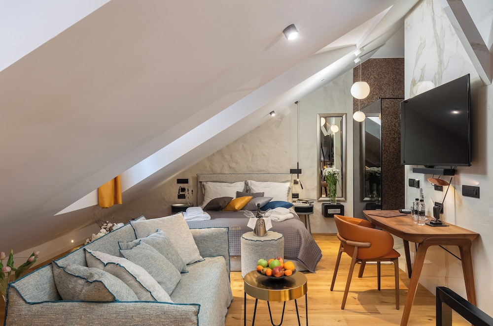 Premium Double Room