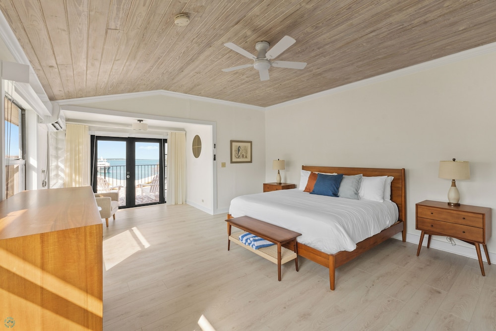 Suite with Balcony