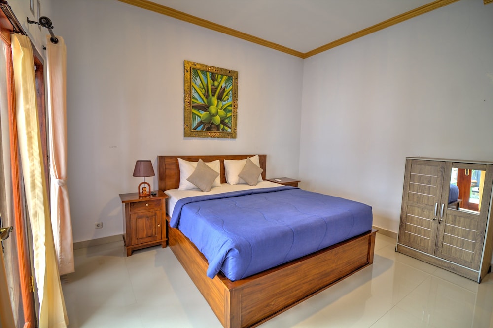 Standard Double Room, 1 Queen Bed, Pool View photo 3