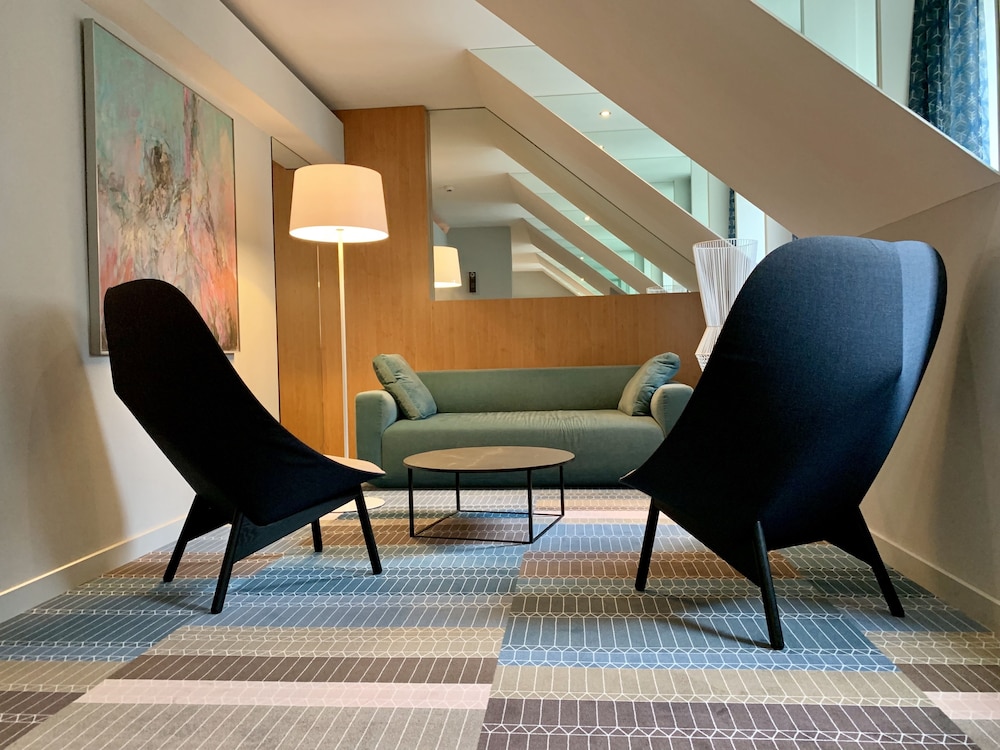 Derlon Suite - Photo 2