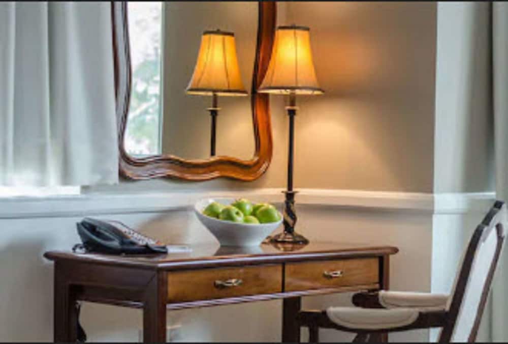 Deluxe Room, 2 Double Beds - Photo 2