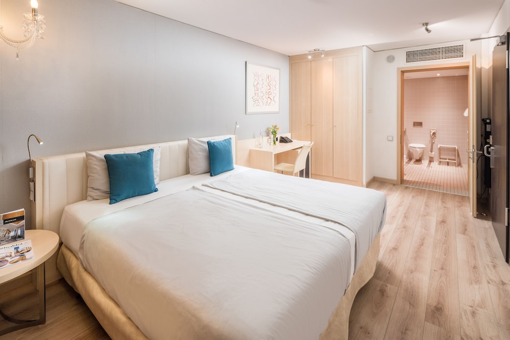 Executive Room photo 2