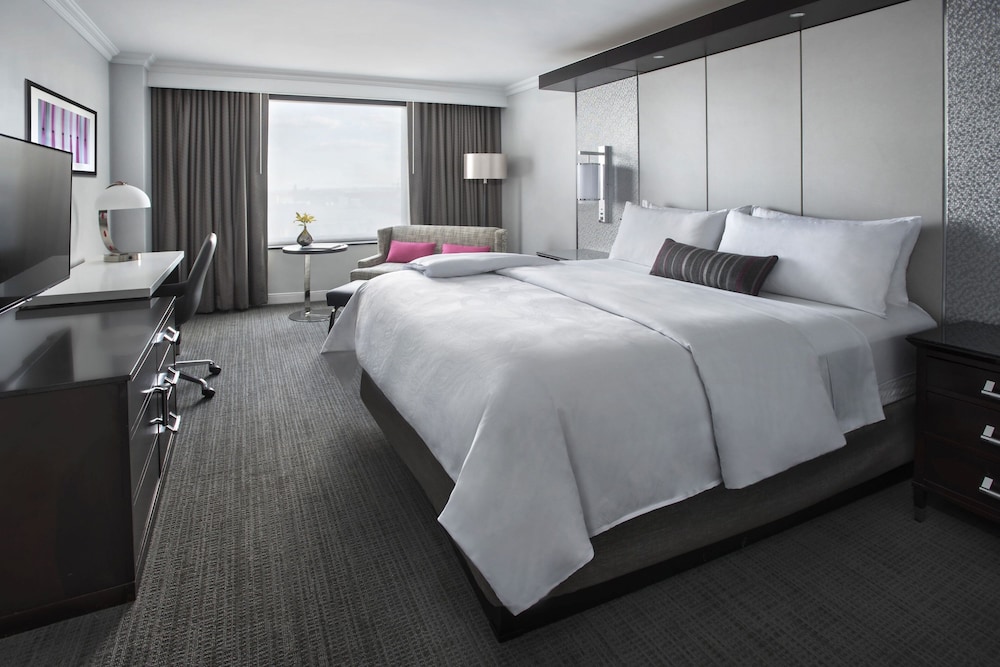 Room, 1 King Bed - Photo 4