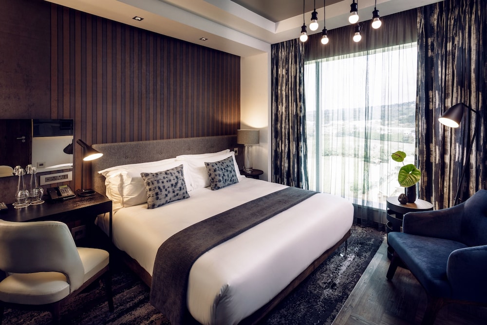 Luxury Double Room, 1 King Bed photo 1