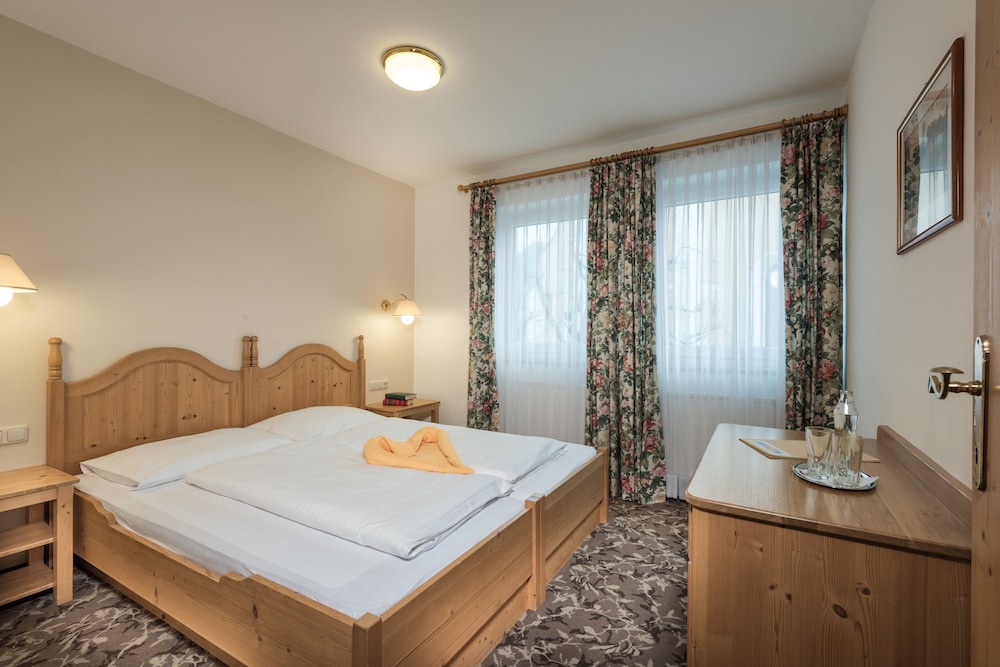 Premium Apartment, 1 Bedroom, Balcony, Mountain View (Typ A Cleaning fee 75€) photo 3