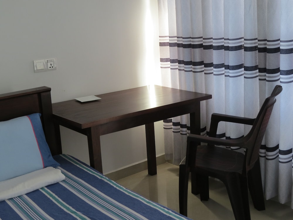 Deluxe Twin Room, 2 Twin Beds, Sea View, Sea Facing