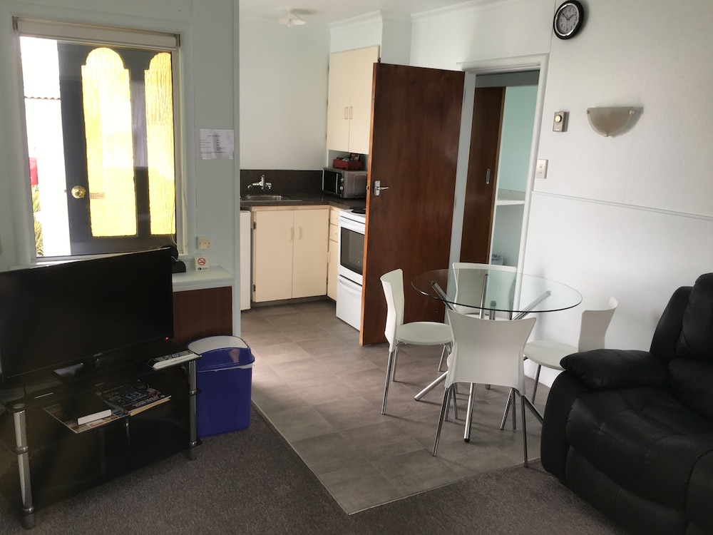 Two bedroom Unit photo 2