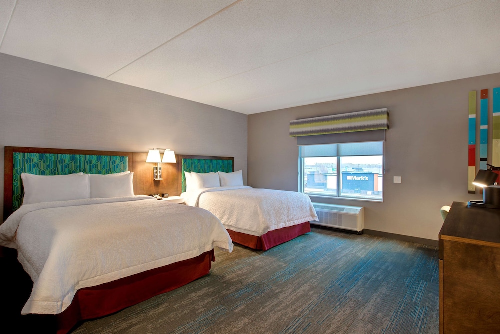 Room, 1 Queen Bed, Accessible, Bathtub
