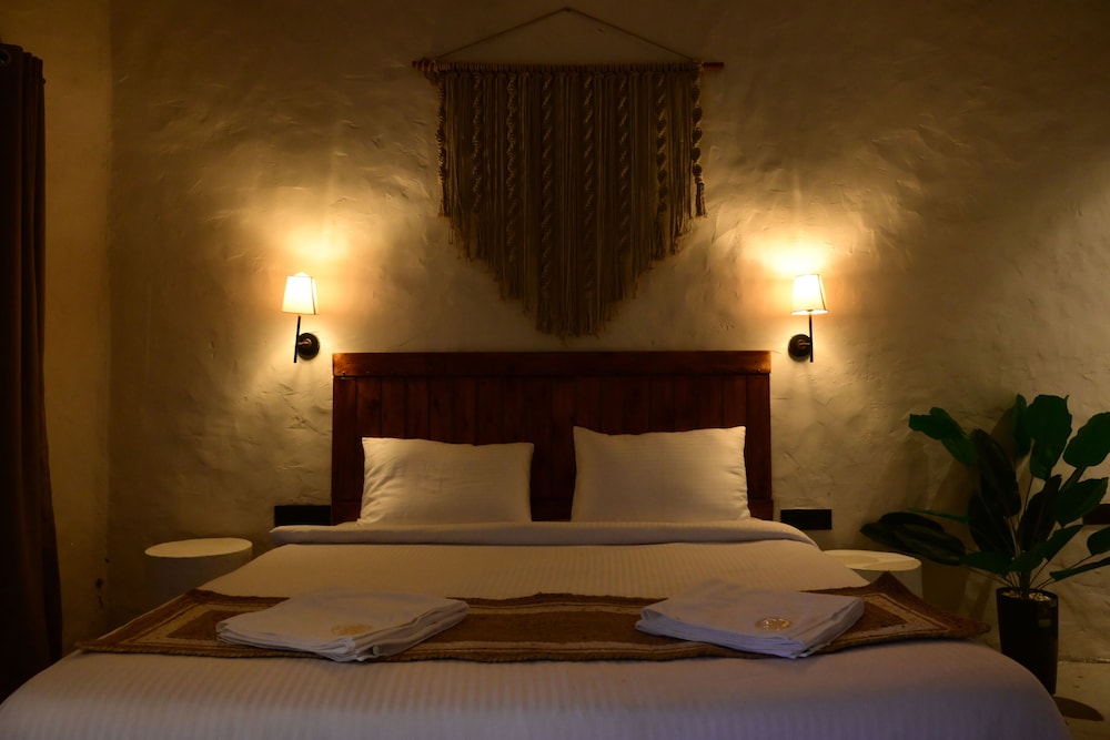 Deluxe Double Room photo 3