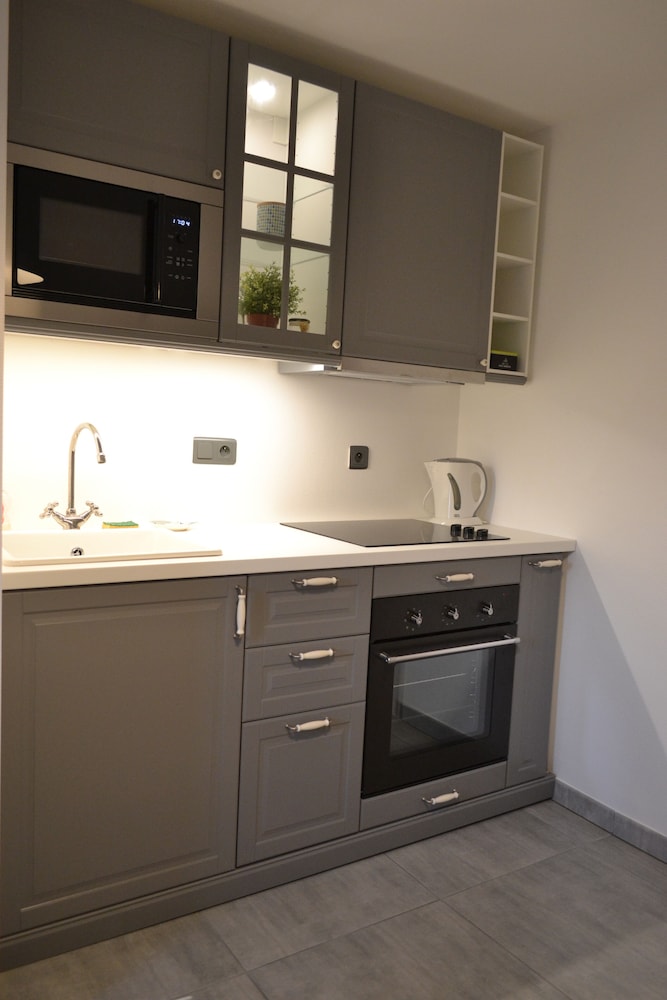 Family Apartment (Gewurtz) photo 2