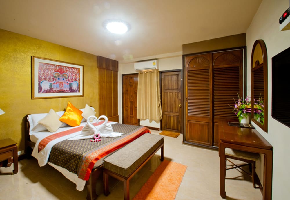 Classic Standard Room