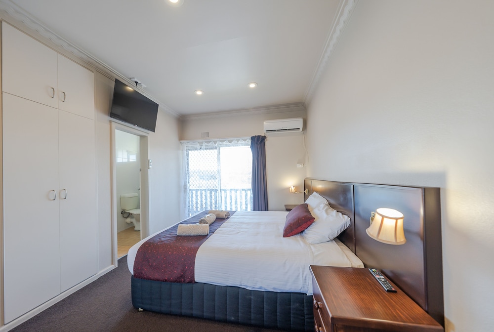 Deluxe Room, Non Smoking, Balcony (Delux King) photo 1
