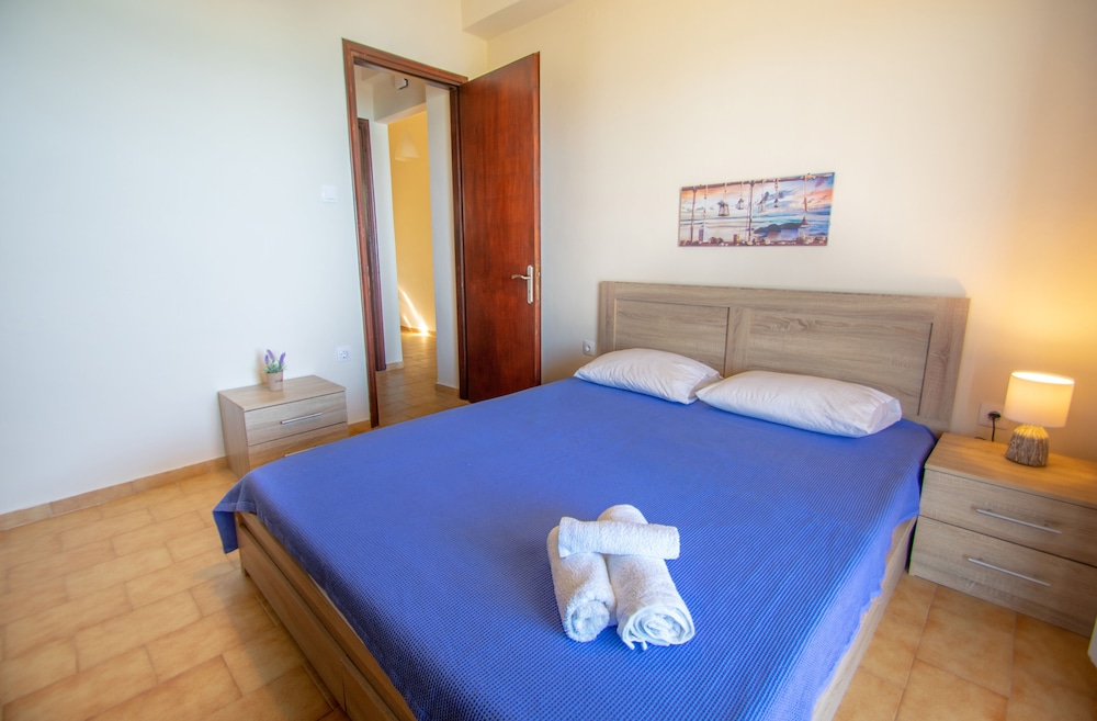 Apartment, 2 Bedrooms (B)