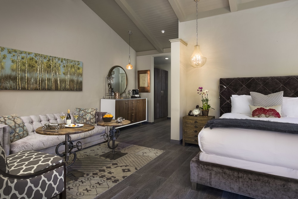 Premium Santa Lucia, 2 Queen Beds photo 1