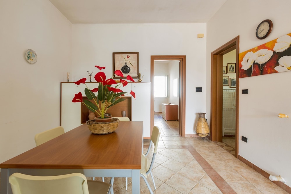 Standard Apartment, 2 Bedrooms (1069) photo 2