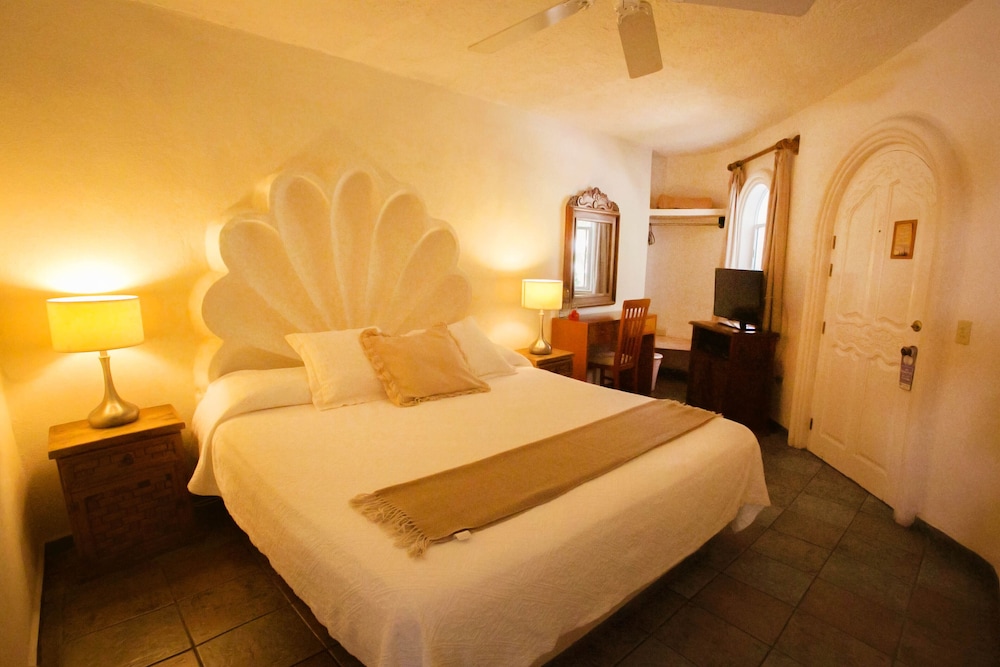 Standard Room photo 3