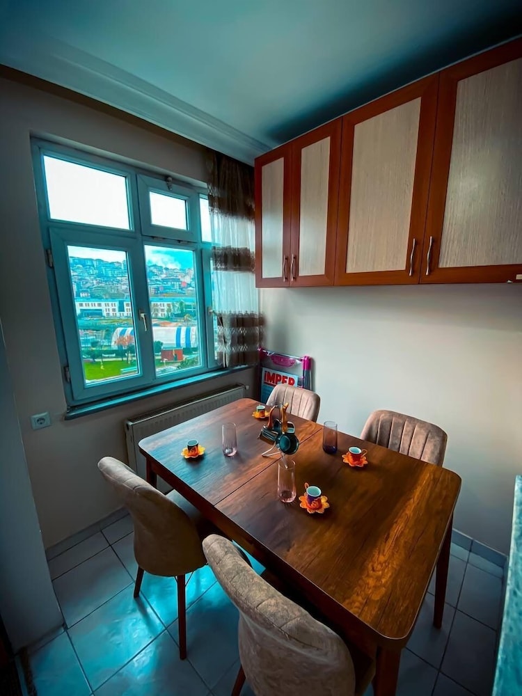 Economy Apartment photo 3