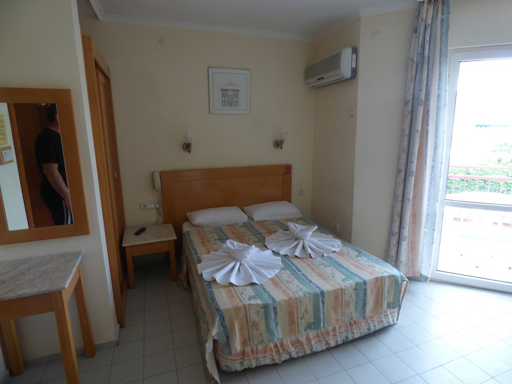 Apartment (Studio)