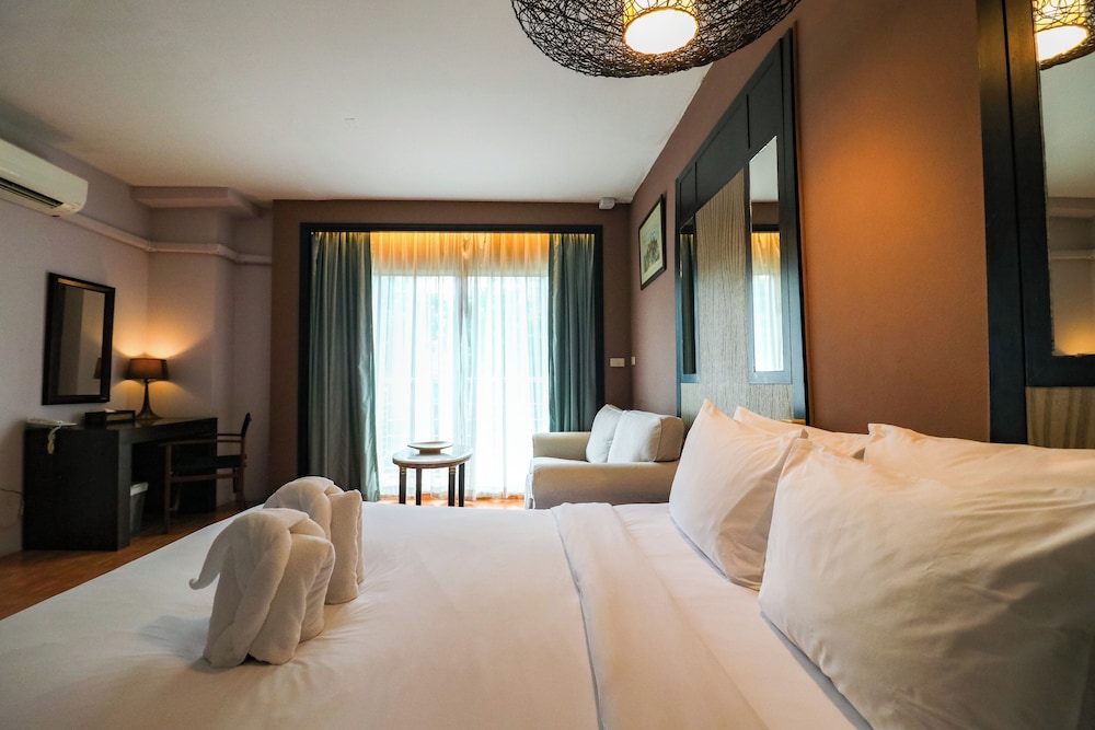 Deluxe With Breakfast Double Bed photo 2