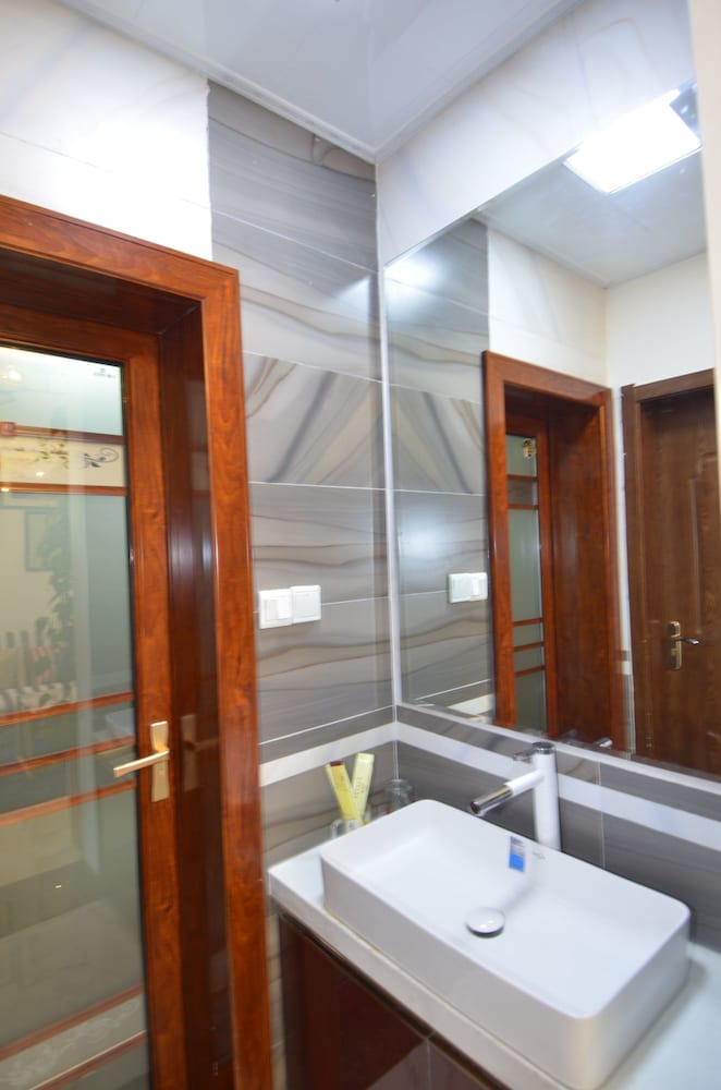 Suite, 1 Bedroom photo 2