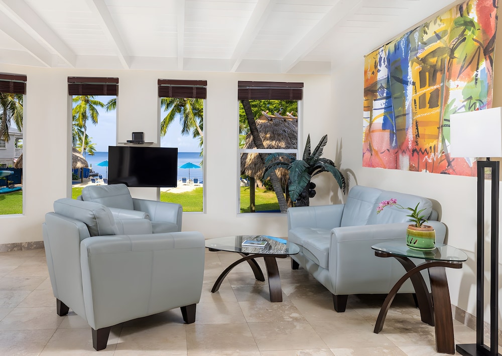 Royale Deluxe Sea View Suite