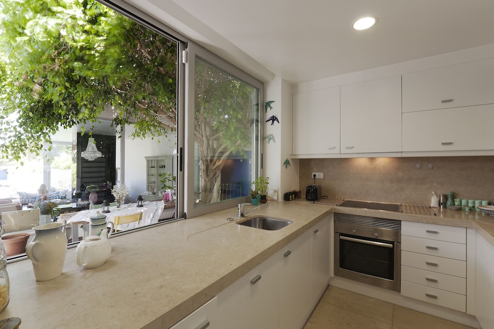 Luxury Villa, Garden View photo 3